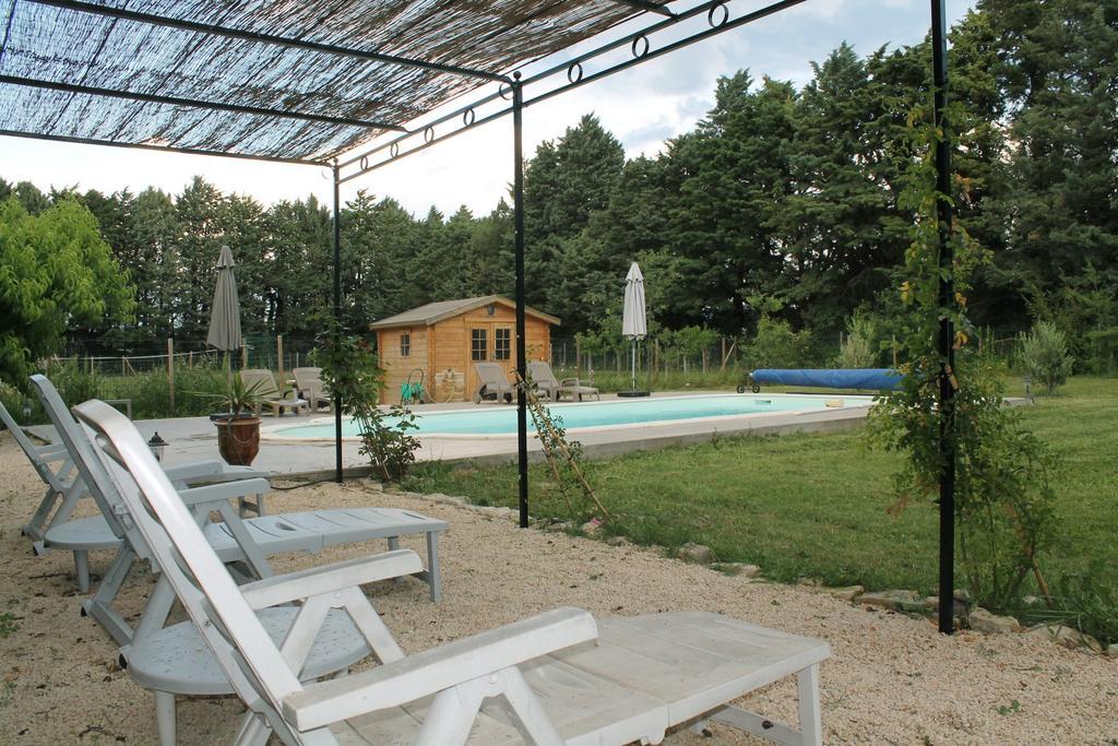 Bed and Breakfast Mas de la douceur Saint-Andiol Exterior foto