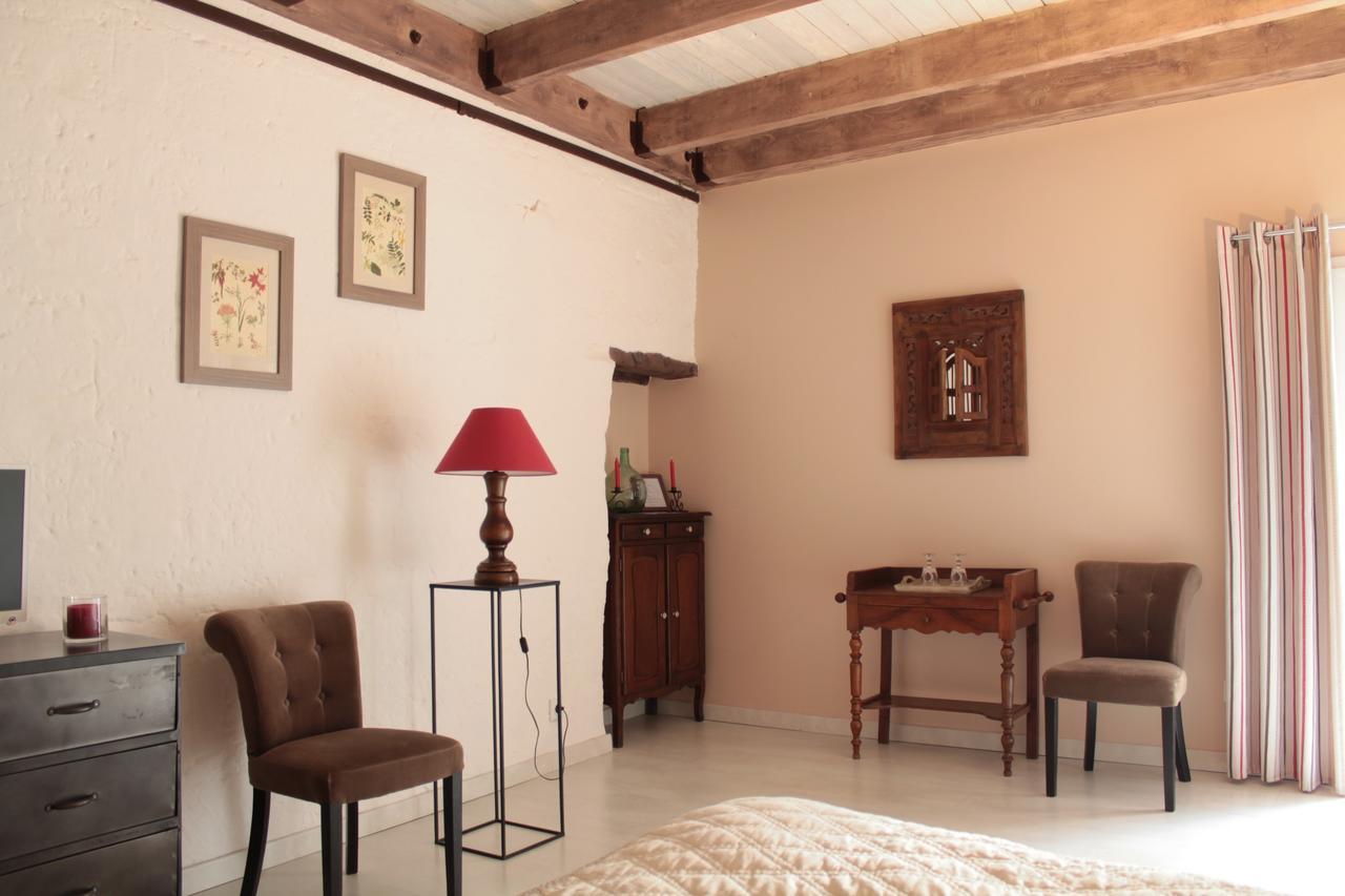 Bed and Breakfast Mas de la douceur Saint-Andiol Exterior foto