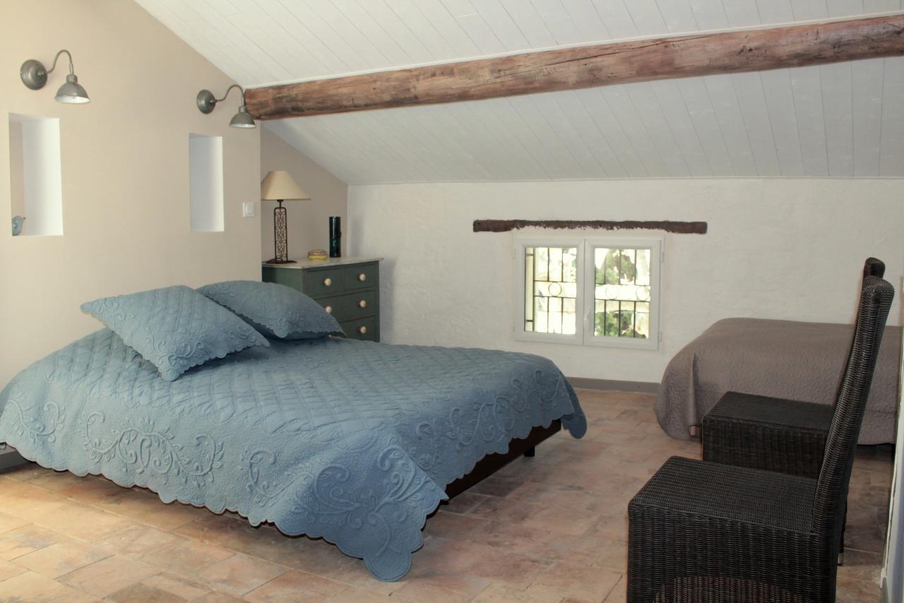 Bed and Breakfast Mas de la douceur Saint-Andiol Exterior foto